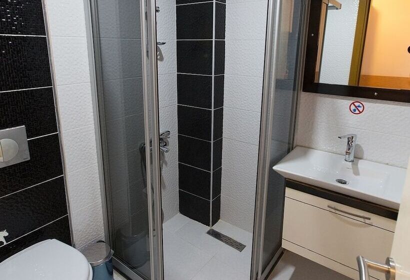 Трехместный Номер Deluxe, Ozbay