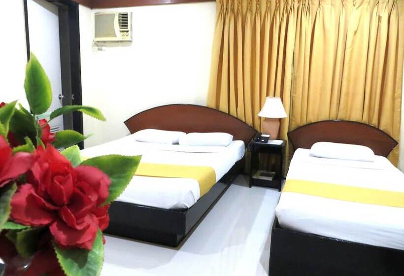 패밀리 룸, Paragon Suites