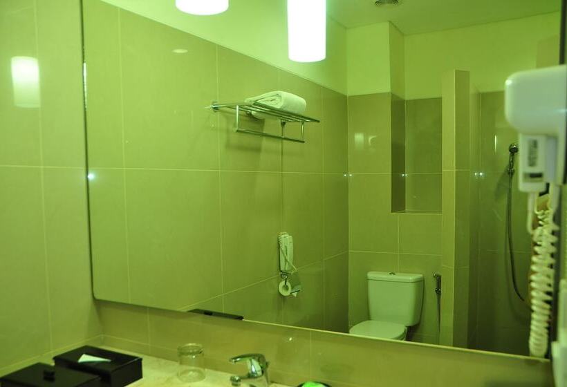 带大床的豪华间, Sintesa Peninsula Hotel Palembang
