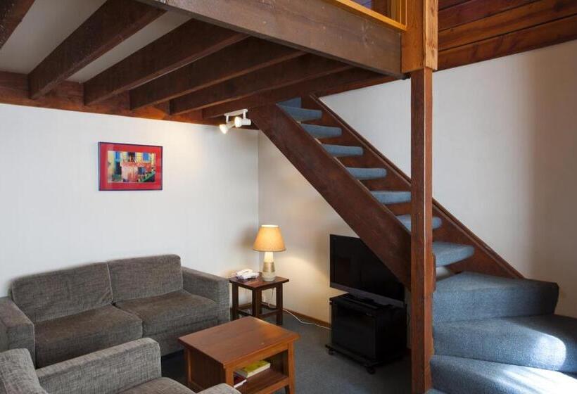 침실 2개 아파트, The Lofts Apartments