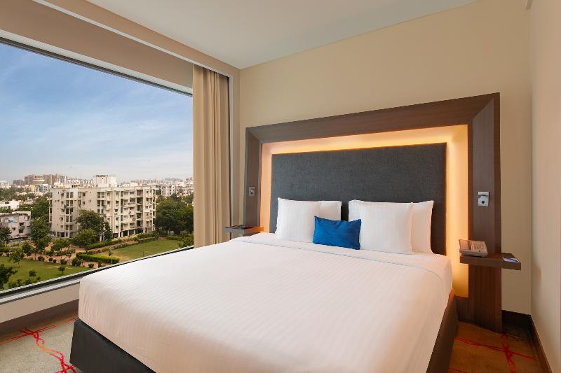 سوییت جونیور اجرایی, Novotel Ahmedabad
