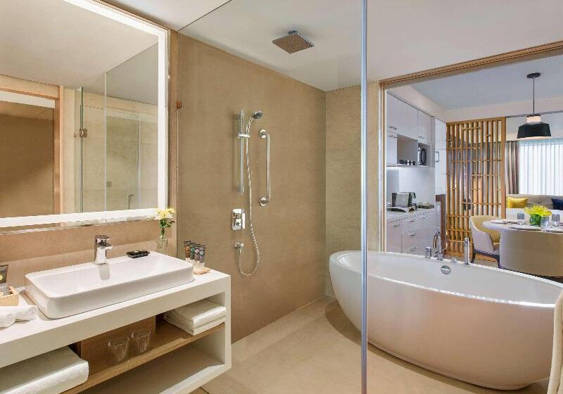 سوئیت پریمیوم, Novotel Ahmedabad