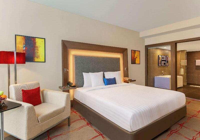 سوییت اجرایی, Novotel Ahmedabad