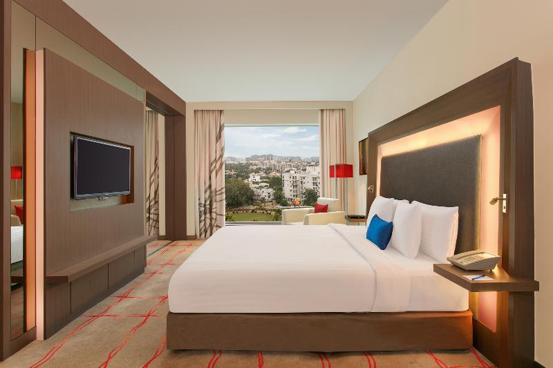 سوییت اجرایی, Novotel Ahmedabad