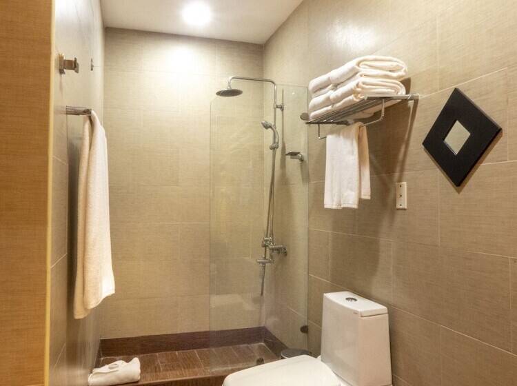اتاق سوپریور, Weston Suites