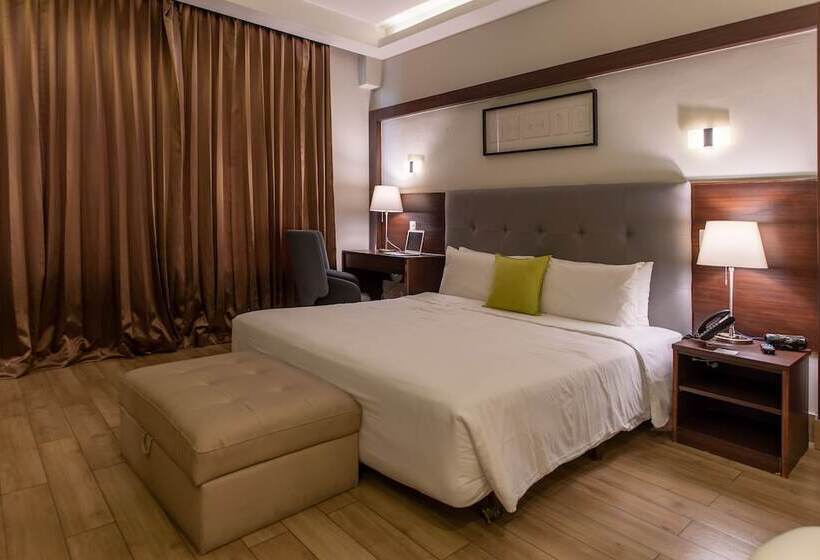 اتاق سوپریور, Weston Suites