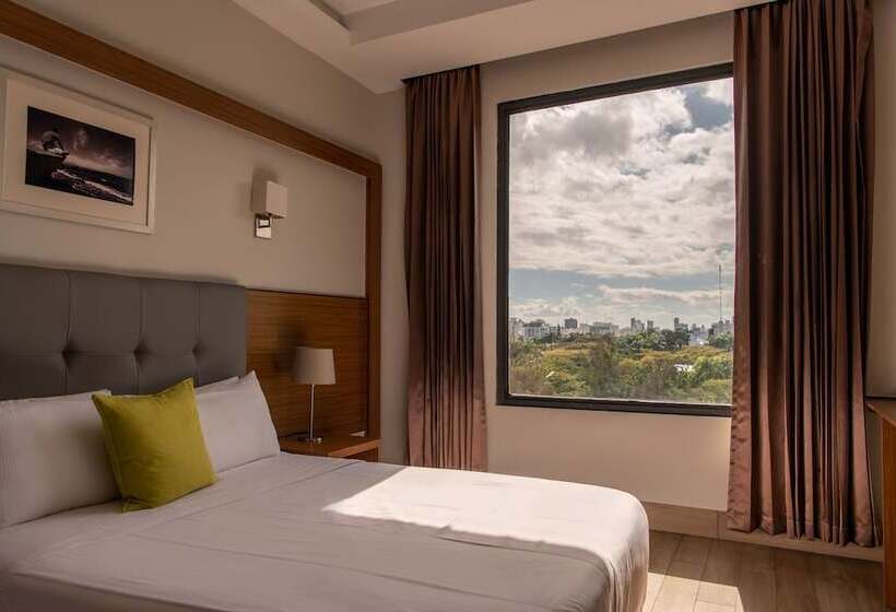 اتاق سوپریور, Weston Suites