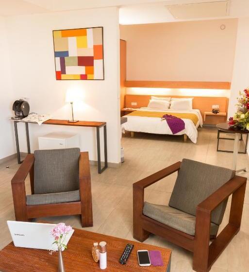 سوییت جونیور, Onomo Hotel Abidjan