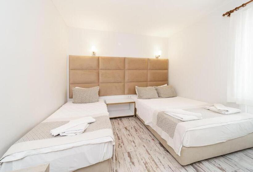 Номер Стандарт Трехместный, Centro Bodrum