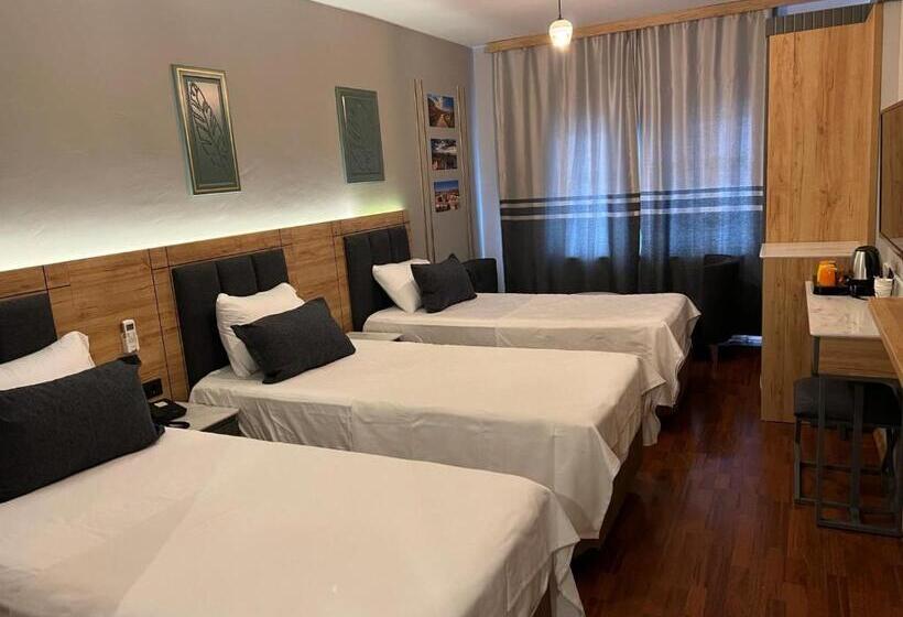 غرفة قياسية ثلاثية, Midyat Gap Otel
