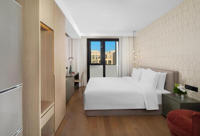 اتاق سوپریور با تخت بزرگ, Eature Residences Lingang