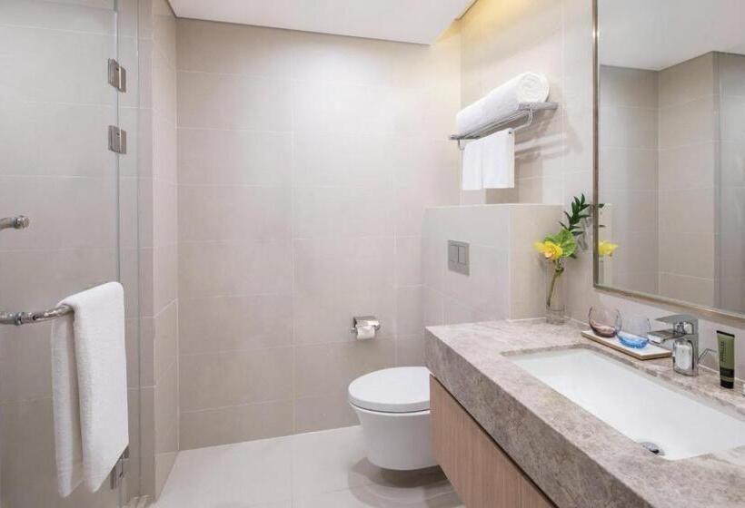 استودیوی لوکس, Eature Residences Lingang