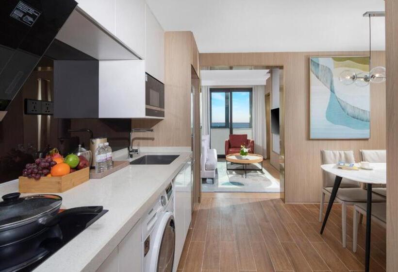 استودیوی لوکس, Eature Residences Lingang