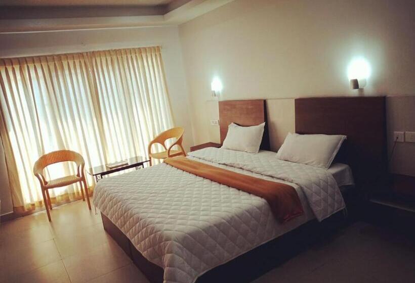 Номер Deluxe, Swiss Cottage