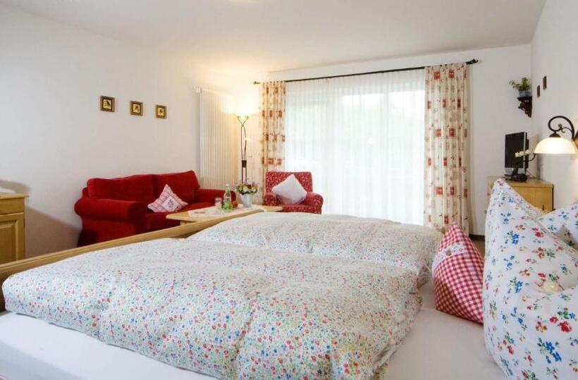 小型套房带阳台, Pension Landhaus Hochfeld