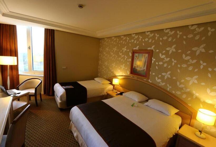 اتاق استاندارد سه نفره, Emexotel Kocaeli