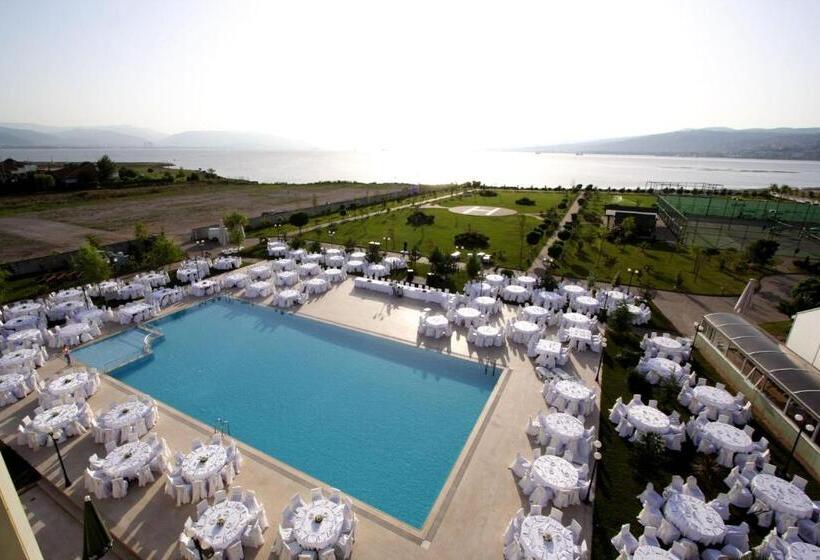 اتاق خانوادگی, Emexotel Kocaeli