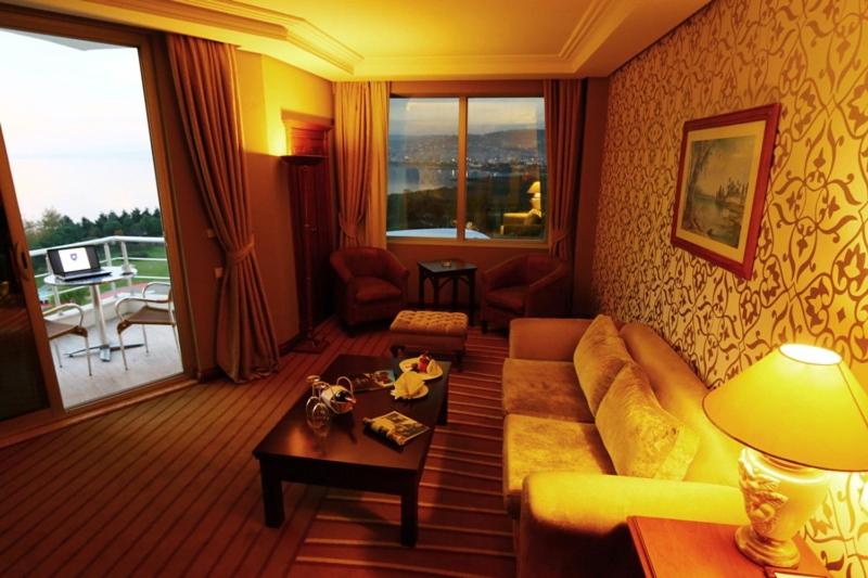 سوئیت با بالکن, Emexotel Kocaeli