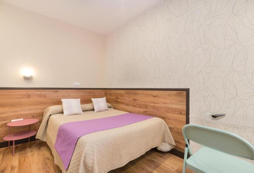 اتاق سوپریور, Hostal Art Madrid