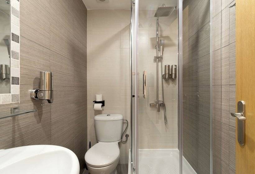 اتاق استاندارد, Hostal Art Madrid