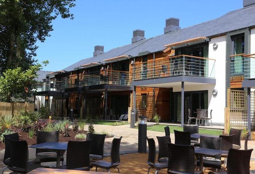 Апартаменты 3 Спальни, Les Ormes Resort