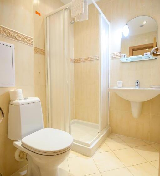 Апартаменты 2 Спальни, Parklands Hotel & Pool