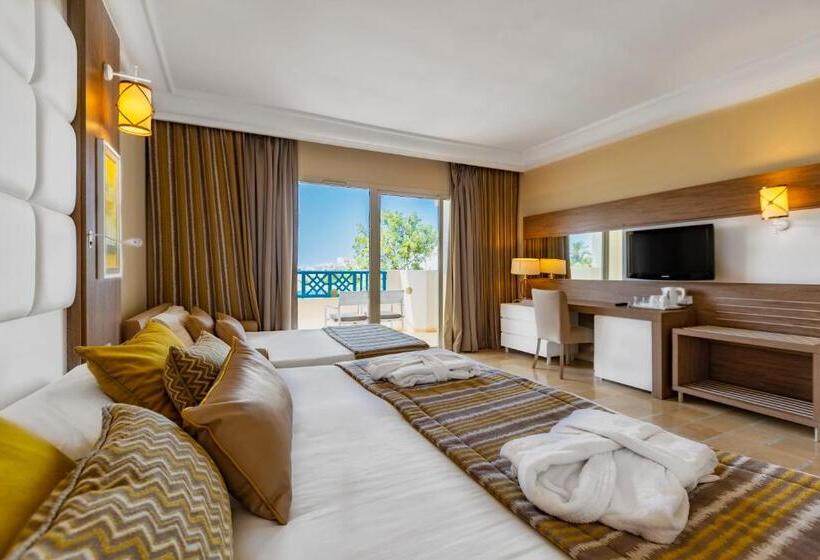 اتاق کلاسیک سه تخته, Sentido Bellevue Park