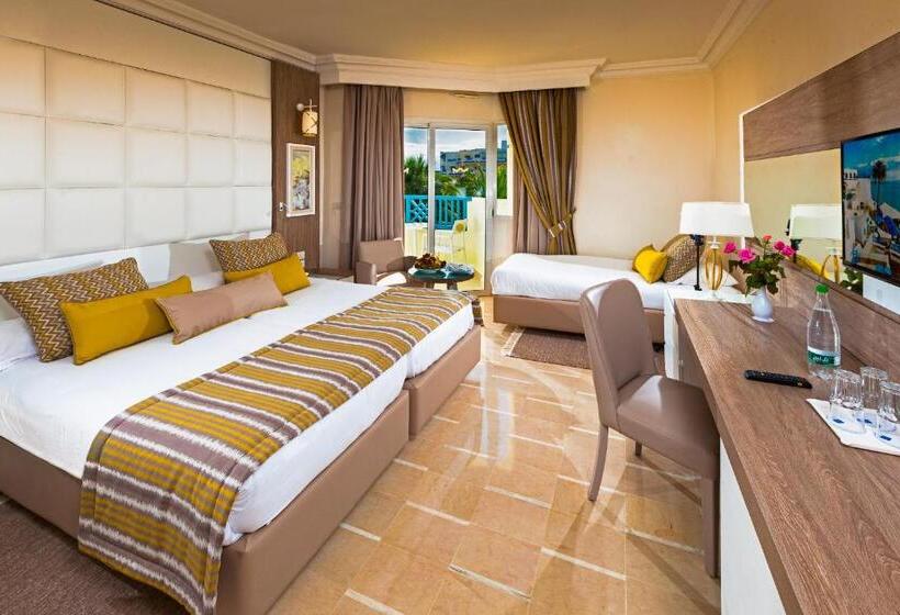 اتاق استاندارد چهار تخته, Sentido Bellevue Park