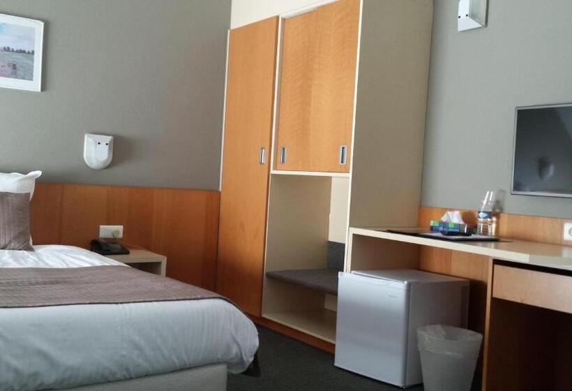 اتاق استاندارد, Hobbit Hotel Zaventem