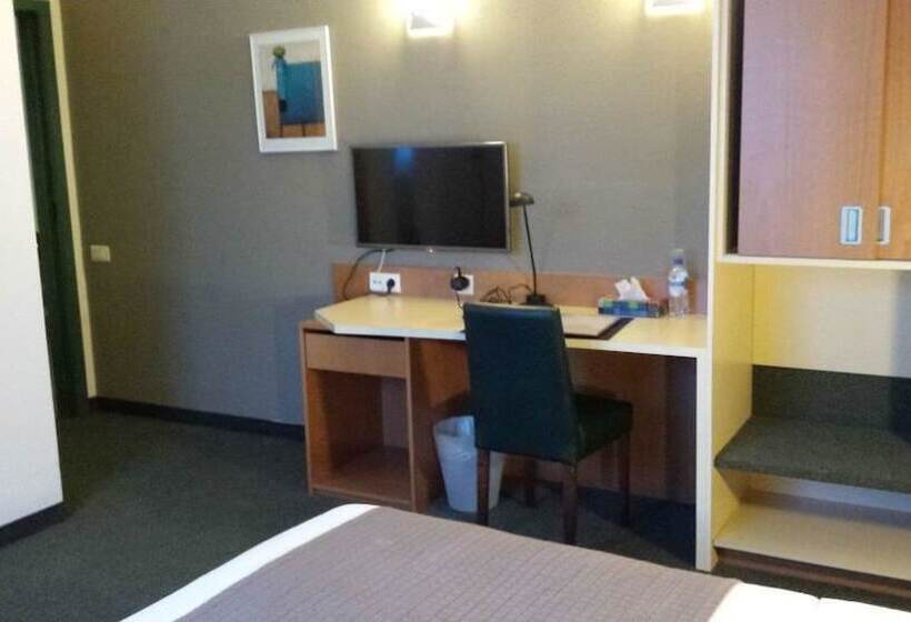 اتاق استاندارد, Hobbit Hotel Zaventem