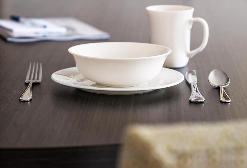 Люкс Кровать Кинг, Candlewood Suites Bellevue By Ihg