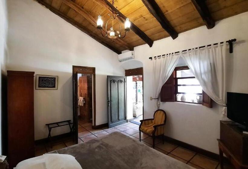 اتاق استاندارد با تخت بزرگ, Los Almendros De San Lorenzo