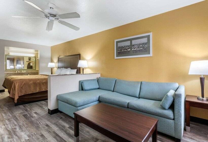 Suíte Cama King, Quality Inn & Suites Near Downtown Mesa