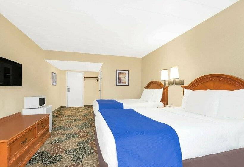 Номер Стандарт, Travelodge By Wyndham Lima Oh