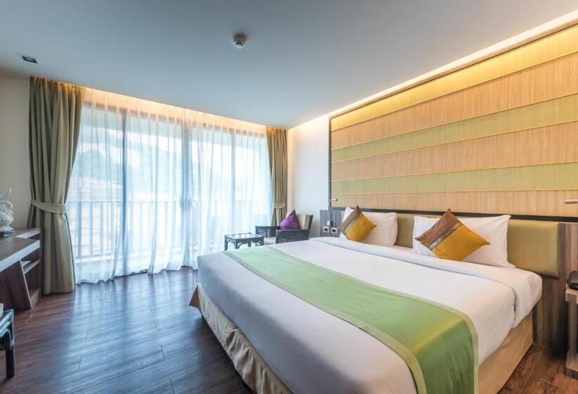 Quarto Deluxe com Sacada, The Beach Heights Resort Sha Plus