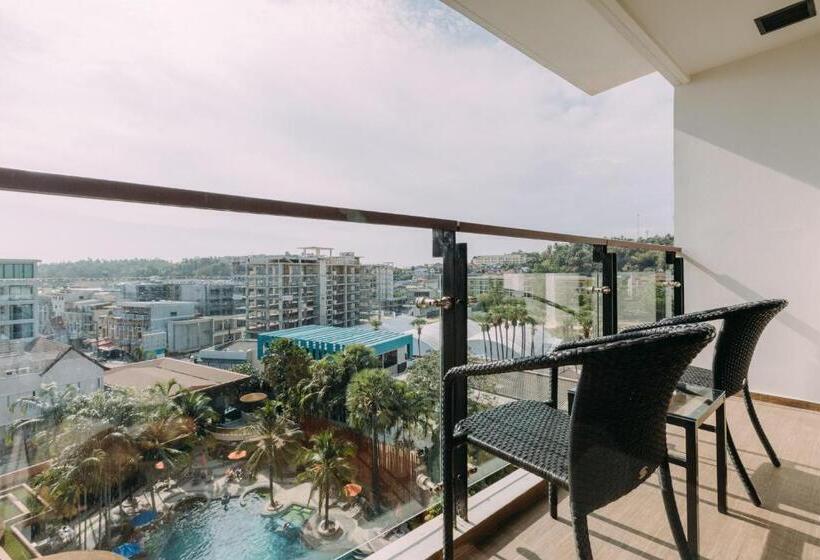 Quarto Deluxe Vista Piscina, The Beach Heights Resort Sha Plus