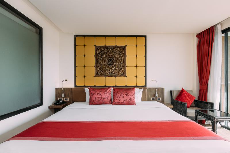 풀장 전망 디럭스 룸, The Beach Heights Resort Sha Plus