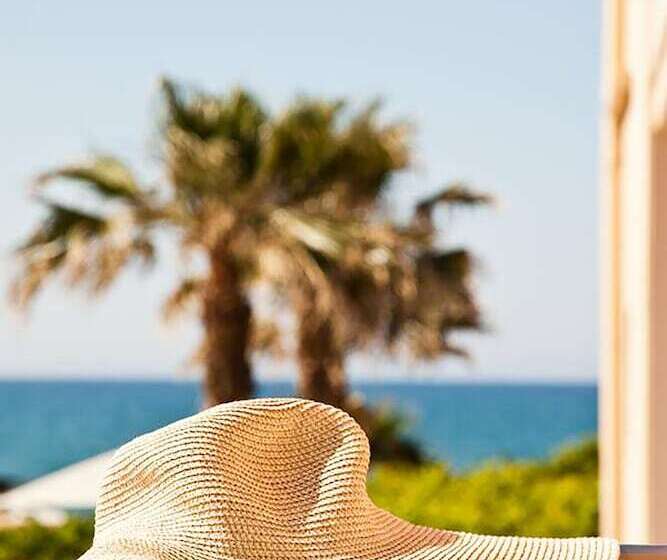 اتاق اساندارد با چشم‌انداز جانبی به دریا, The Noverian Antama Organic Beach Resort Chania