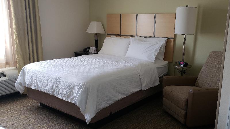 Номер Стандарт, Candlewood Suites Woodward, An Ihg