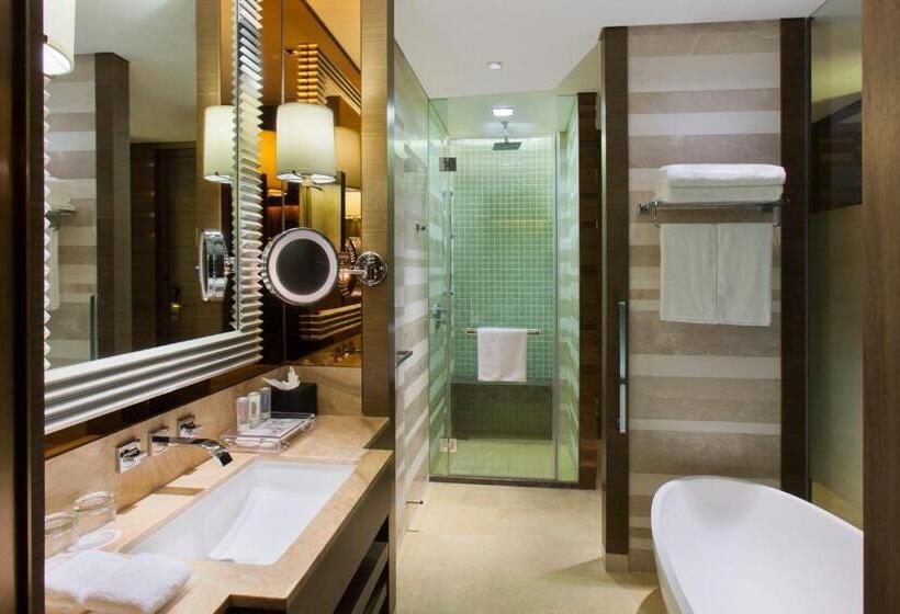 标准间带湖景, Crowne Plaza Nanjing Jiangning, An Ihg