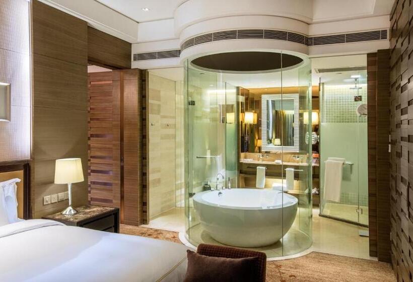 带2个卧室的套房, Crowne Plaza Nanjing Jiangning, An Ihg