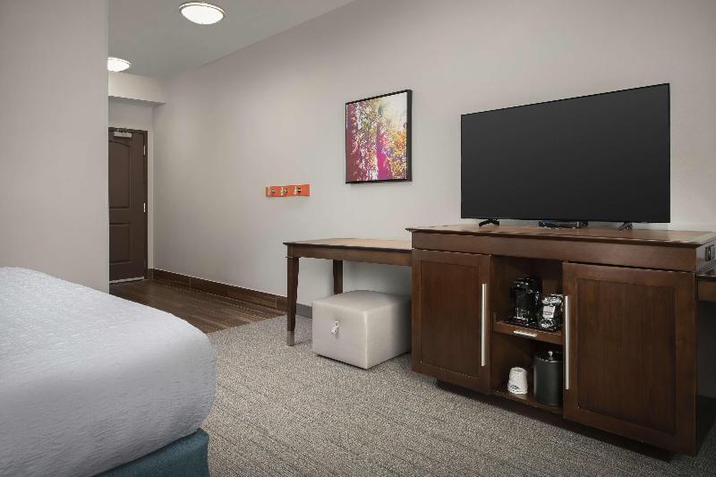 Номер Стандарт Адаптированный для Инвалидов, Hampton Inn & Suites Portland/hillsboroevergreen Park