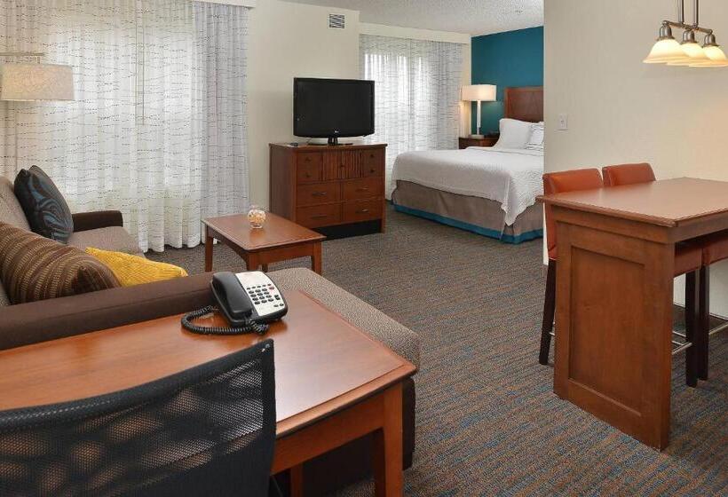 带大床的标准工作室, Residence Inn By Marriott Loveland Fort Collins
