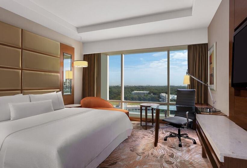Номер Стандарт Двуспальная Кровать, The Westin Chennai Velachery