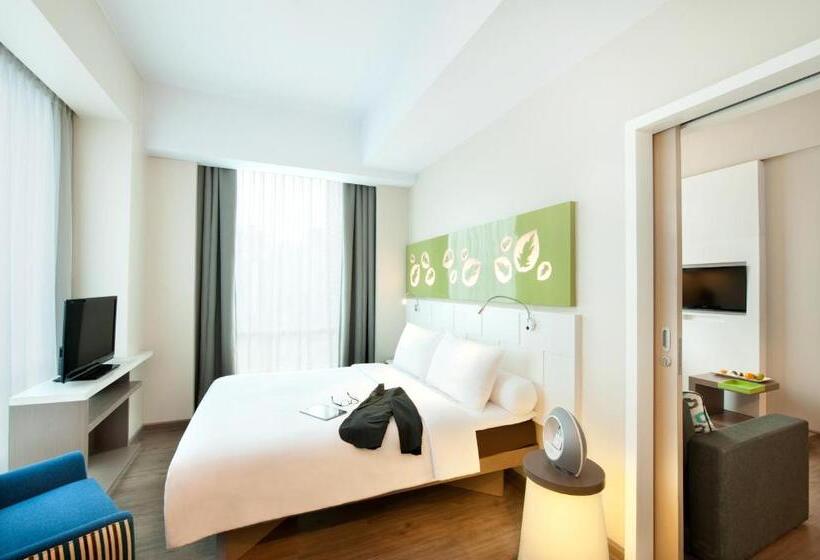 Полулюкс, All Seasons Jakarta Thamrin