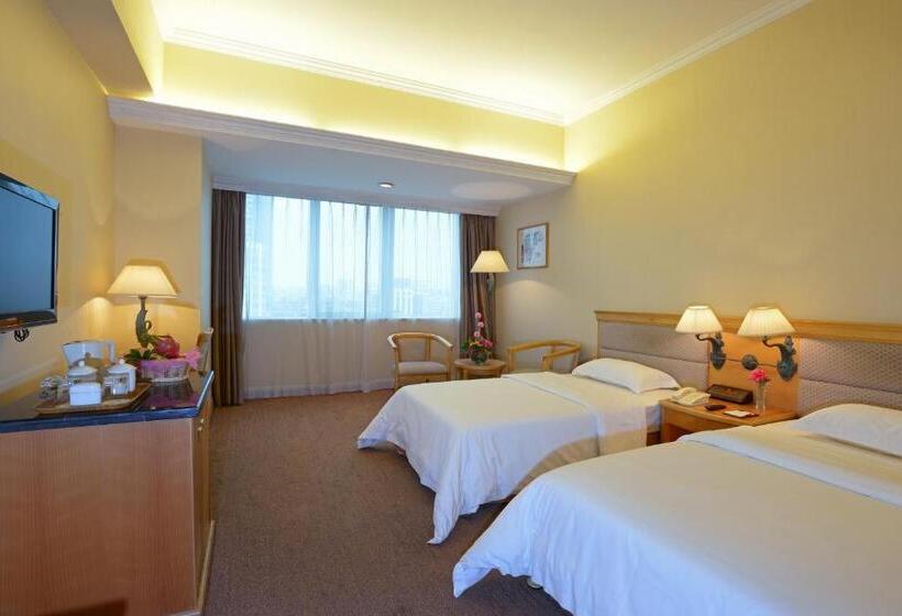 Номер Стандарт, Guangzhou New Century