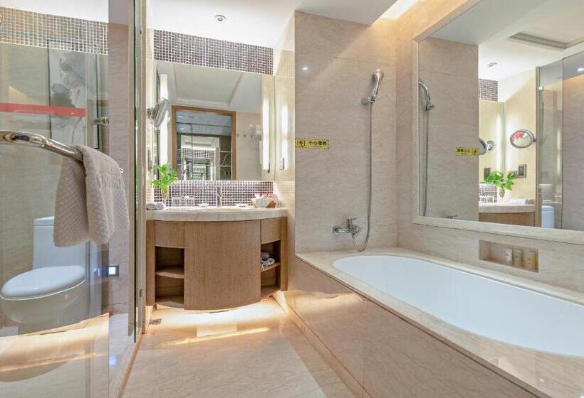 Номер Deluxe, Guangzhou New Century
