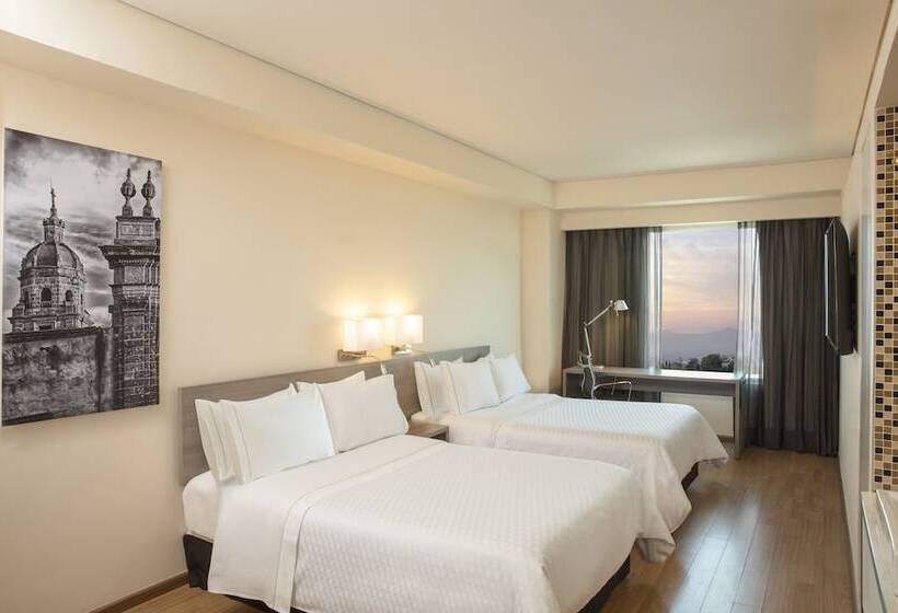 シティビューのデラックスルーム, Fiesta Inn Morelia Altozano