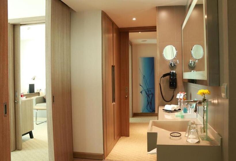 Президентский Люкс, Novotel Tangerang