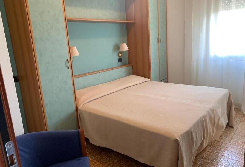 Номер Стандарт, Residence & Suites